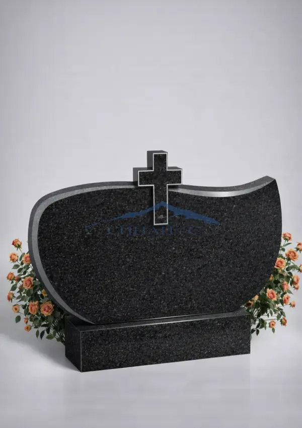 Гранитный памятник "Семейный с крестом"