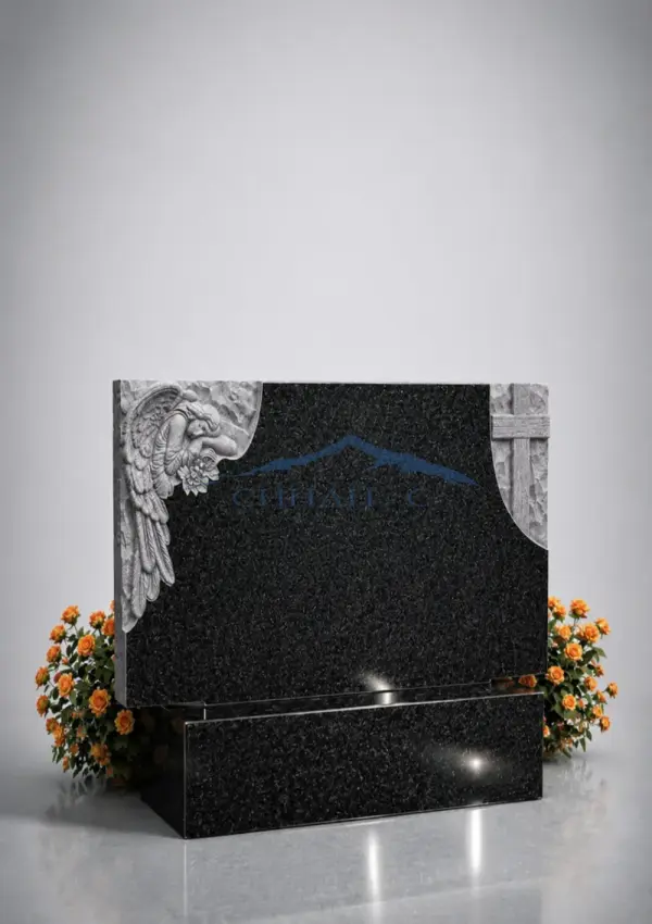 Гранитный памятник "Тишина и защита"