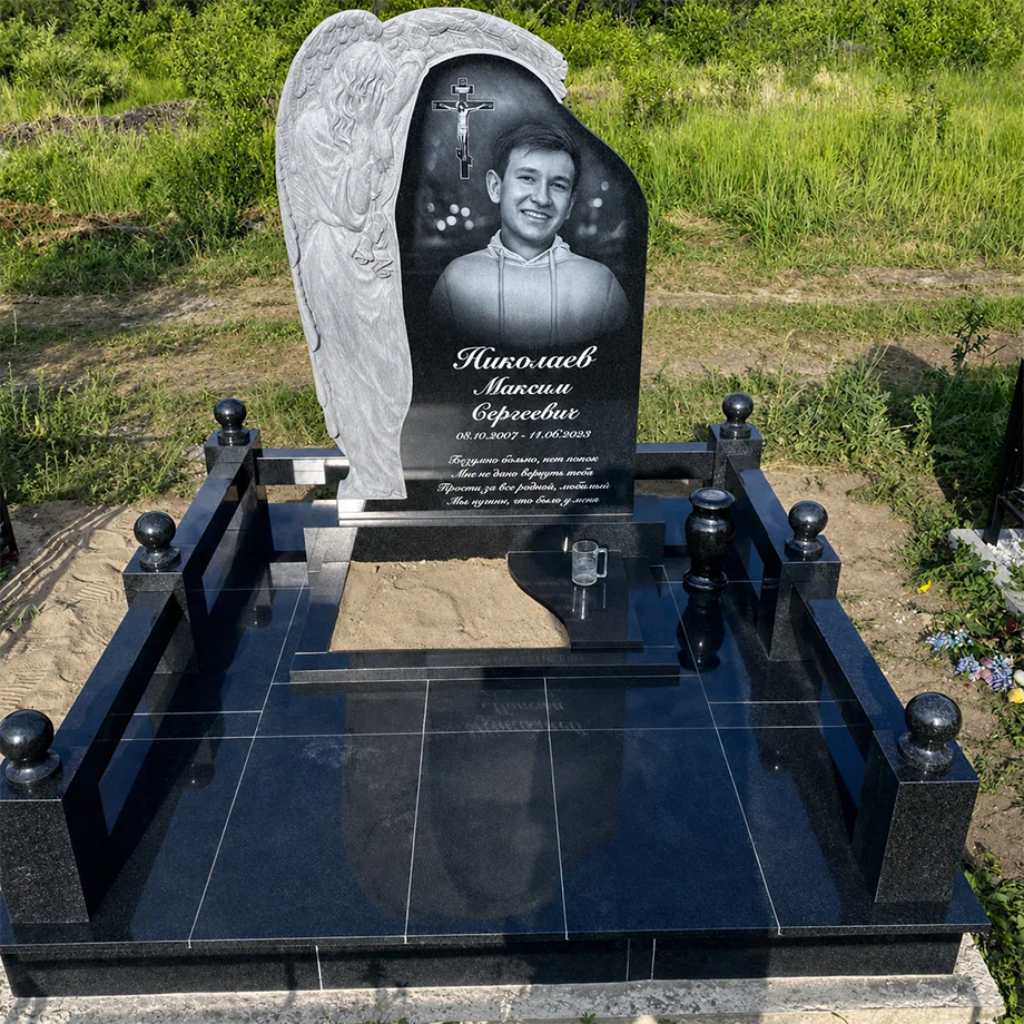 Варианты размещения надгробной плиты