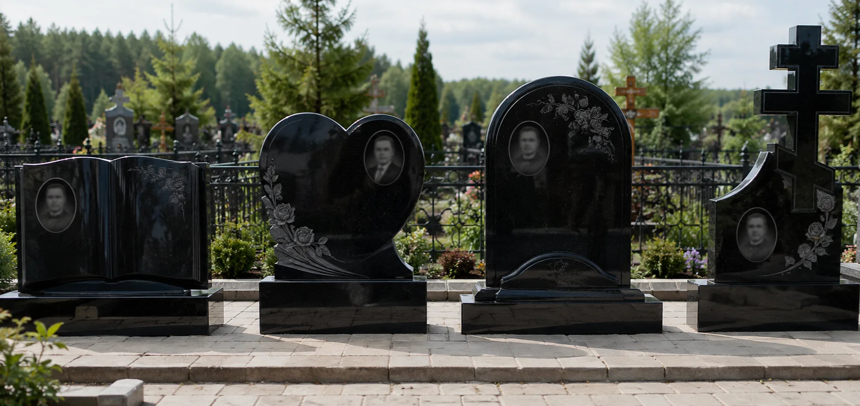 Памятники в форме книги, сердца, арки и креста