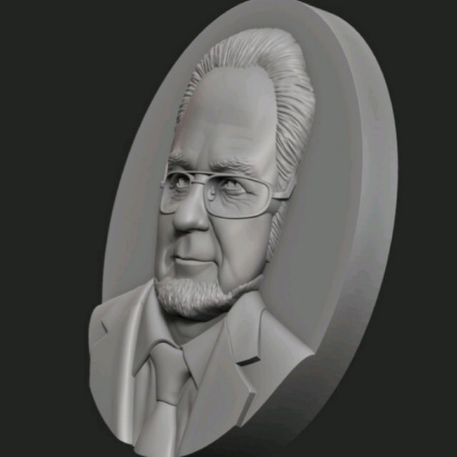 3D модель для изготовления скульптуры на могилу из фотографии мужчины в очках